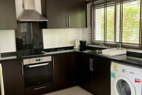 Villa in Surat Thani, Thailand 3 bedrooms № 150429 - photo 10