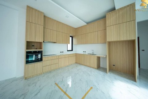 Chalet de 3 dormitorios en Krabi, Tailandia № 150433 - foto 8