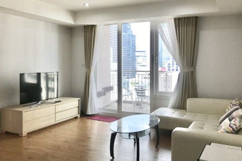 Condominio de 2 dormitorios en Watthana, Bangkok, Tailandia № 200740 - foto 7