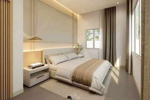 Casa de 3 dormitorios en Phuket, Tailandia № 173564 - foto 15