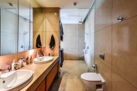 Dúplex de 1 dormitorio en Bangkok, Tailandia № 117297 - foto 8