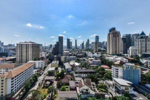 Dúplex de 1 dormitorio en Bangkok, Tailandia № 117297 - foto 9