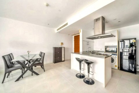 Condominio de 2 dormitorios en Bangkok, Tailandia № 117299 - foto 4