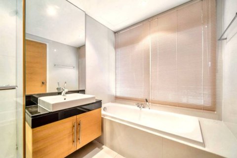 Condominio de 2 dormitorios en Bangkok, Tailandia № 117299 - foto 8