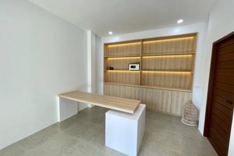 Chalet de 4 dormitorios en Phuket, Tailandia № 117295 - foto 10