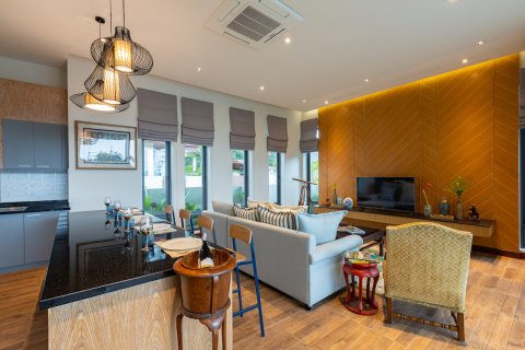 Casa de 3 dormitorios en Hua Hin, Tailandia № 66774 - foto 4