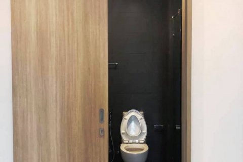 Condominio de 2 dormitorios en Bangkok, Tailandia № 66777 - foto 4