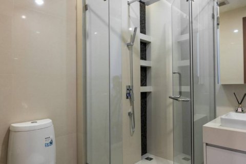 Condominio de 3 dormitorios en Bangkok, Tailandia № 66778 - foto 8