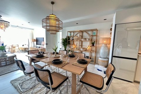 Condo à Bangkok, Thaïlande, 3 chambres  № 143285