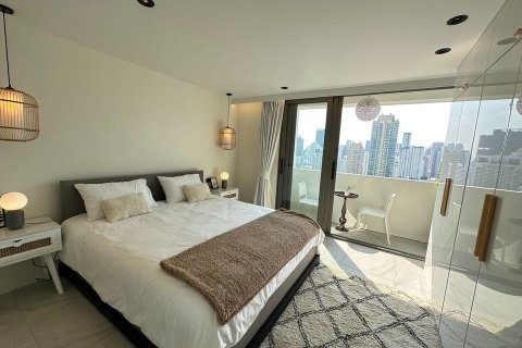 Condominio de 3 dormitorios en Bangkok, Tailandia № 143285 - foto 6