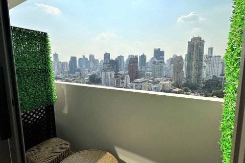 Condominio de 3 dormitorios en Bangkok, Tailandia № 143285 - foto 12