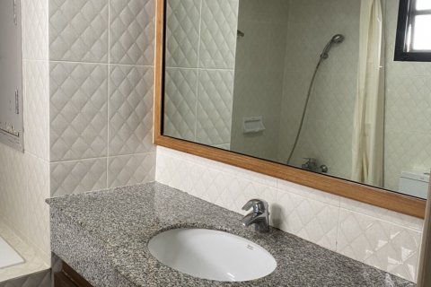Condominio de 2 dormitorios en Bangkok, Tailandia № 143287 - foto 12