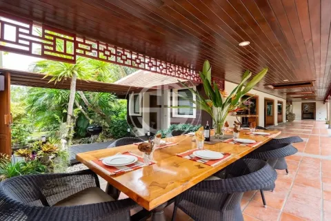Chalet de 4 dormitorios en Nai Harn Beach, Tailandia № 190658 - foto 10