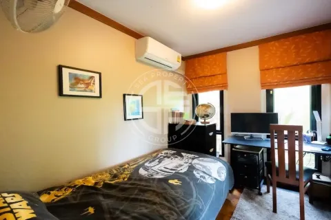 Chalet de 4 dormitorios en Nai Harn Beach, Tailandia № 190658 - foto 26