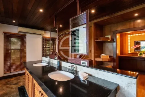 Chalet de 4 dormitorios en Nai Harn Beach, Tailandia № 190658 - foto 19