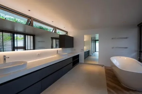 Chalet de 4 dormitorios en Phuket, Tailandia № 190656 - foto 20