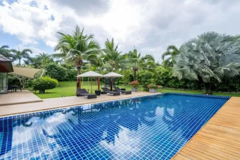 Chalet de 4 dormitorios en Phuket, Tailandia № 190656 - foto 9