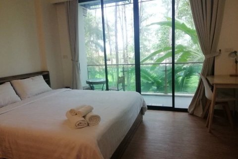 Apartamento de 2 habitaciones en Pattaya, Tailandia № 170385 - foto 2