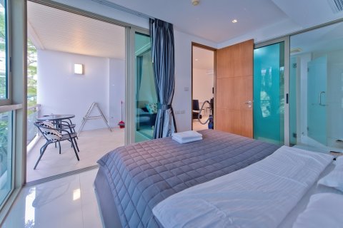 Apartamento de 2 dormitorios en Pattaya, Tailandia № 170389 - foto 10