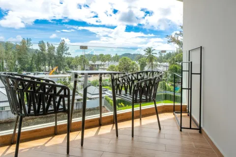 Estudio en el condominio en Bang Tao, Tailandia № 209511 - foto 2