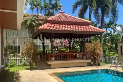 Casa de 5 dormitorios en Phuket, Tailandia № 209509 - foto 3