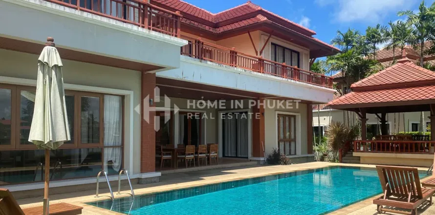 Casa de 5 dormitorios en Phuket, Tailandia № 209509