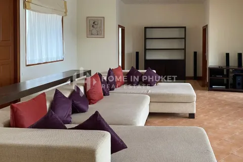Casa de 5 dormitorios en Phuket, Tailandia № 209509 - foto 4