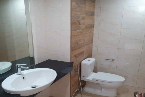 Casa de 4 dormitorios en Chiang Mai, Tailandia № 162810 - foto 15