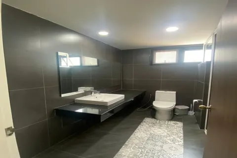 Chalet de 4 dormitorios en Chiang Mai, Tailandia № 162811 - foto 15