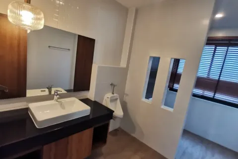 Casa de 5 dormitorios en Chiang Mai, Tailandia № 162809 - foto 3