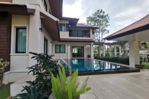 Casa de 5 dormitorios en Chiang Mai, Tailandia № 162809 - foto 9