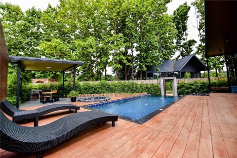Local comercial 900 m2 en Chiang Mai, Tailandia № 162807 - foto 14