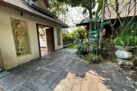 Local comercial 900 m2 en Chiang Mai, Tailandia № 162808 - foto 8