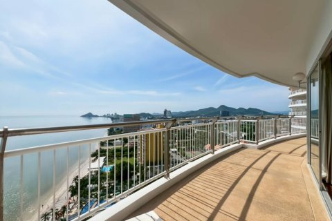 Condominio de 4 dormitorios en Hua Hin, Tailandia № 151103 - foto 2