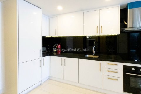 Condominio de 2 dormitorios en Pattaya, Tailandia № 162290