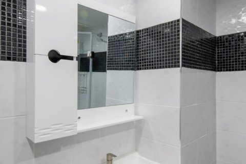 Condominio de 1 dormitorio en Chiang Mai, Tailandia № 233403 - foto 11