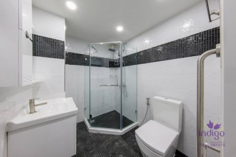 Condominio de 1 dormitorio en Chiang Mai, Tailandia № 233403 - foto 10