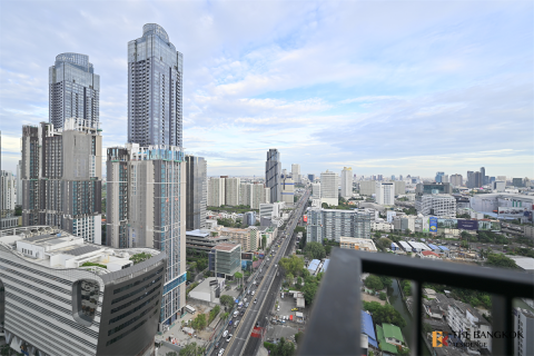 Condominio de 3 dormitorios en Bangkok, Tailandia № 184591 - foto 8