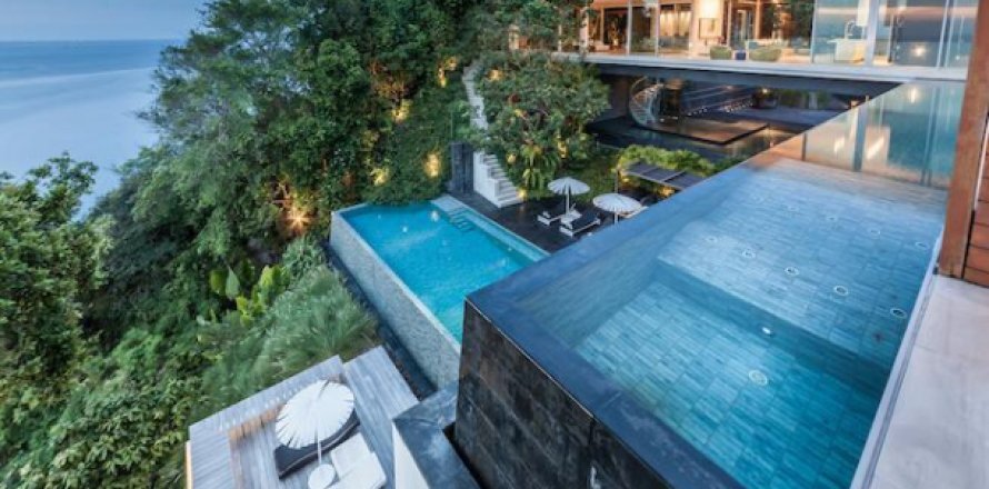 Chalet de 4 dormitorios en Kamala, Tailandia № 202972