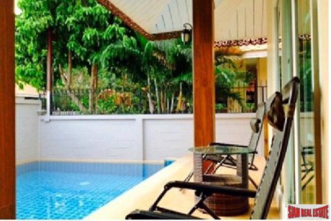 Chalet de 3 dormitorios en Pattaya, Tailandia № 202974