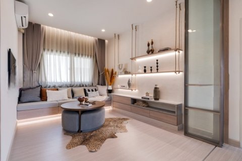 Casa de 4 dormitorios en Pattaya, Tailandia № 117011 - foto 6