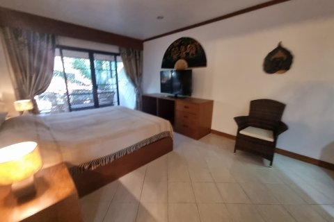 Condominio de 3 dormitorios en Kathu, Tailandia № 140948 - foto 3