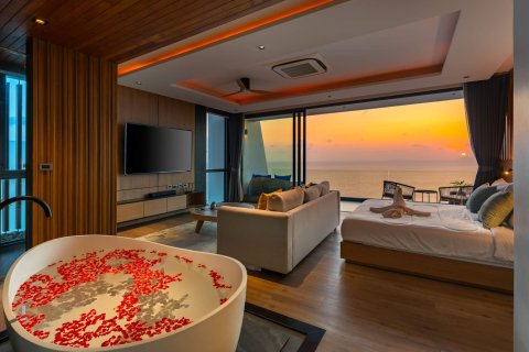 Chalet de 6 dormitorios en Ko Samui, Tailandia № 165689 - foto 22