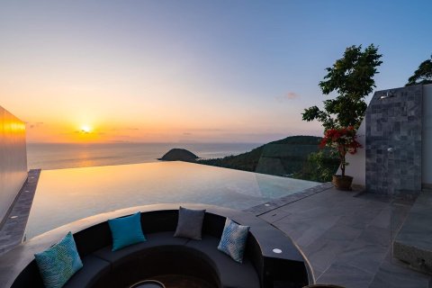 Chalet de 6 dormitorios en Ko Samui, Tailandia № 165689 - foto 11