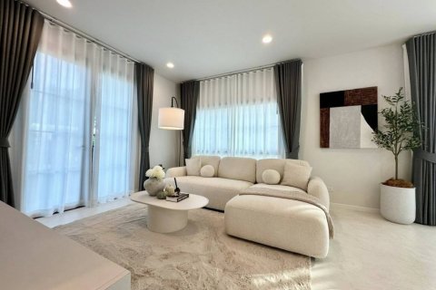 บ้านในภูเก็ต, ประเทศไทย 4 ห้องนอน № 172701 - รูปถ่าย 3