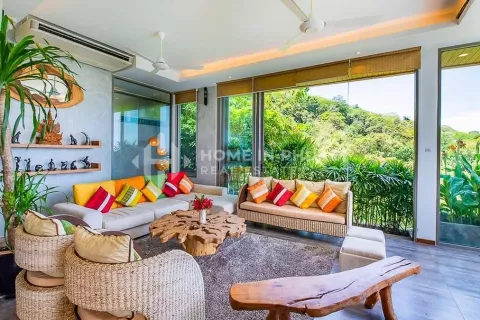 House in Phuket, Thailand 5 bedrooms № 135366 - photo 8