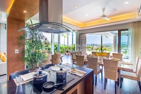 House in Phuket, Thailand 5 bedrooms № 135366 - photo 13