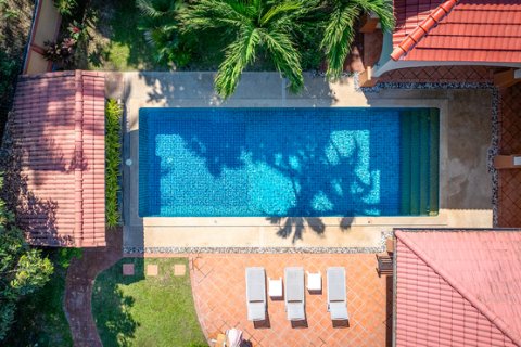 Villa in Pattaya, Thailand 5 Schlafzimmer № 135365 - Foto 3
