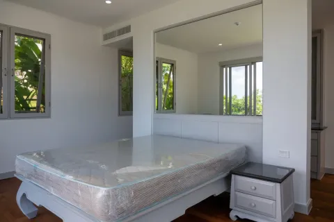 Casa de 7 dormitorios en Surin, Tailandia № 153885 - foto 26