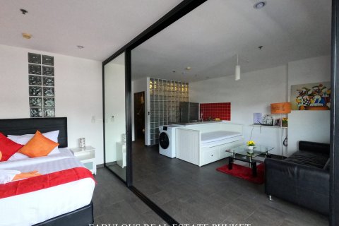 Eigentumswohnung in Patong, Thailand, 2 Schlafzimmer № 179840 - Foto 3